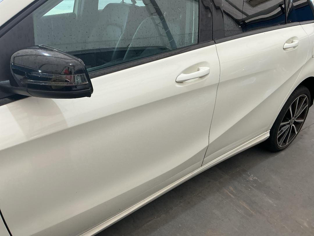 Photo '7' of Mercedes-Benz B-Class B180 Photo '7' of Mercedes-Benz B-Class B180