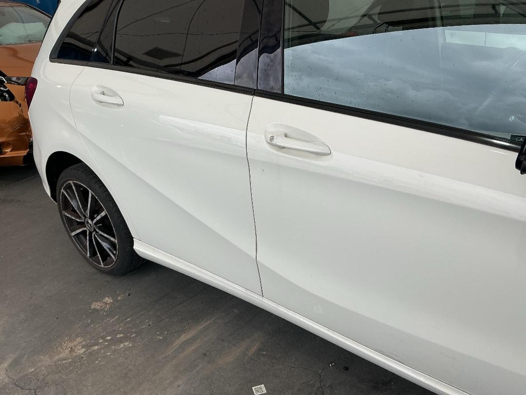 Photo '9' of Mercedes-Benz B-Class B180 Photo '9' of Mercedes-Benz B-Class B180