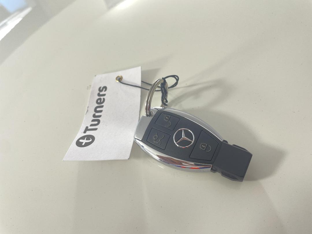 Photo '22' of Mercedes-Benz C-Class