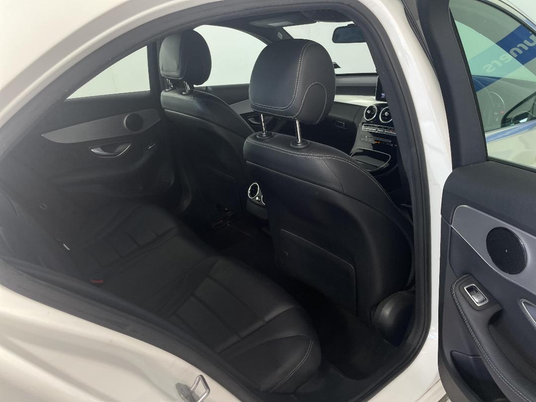 Photo '20' of Mercedes-Benz C-Class