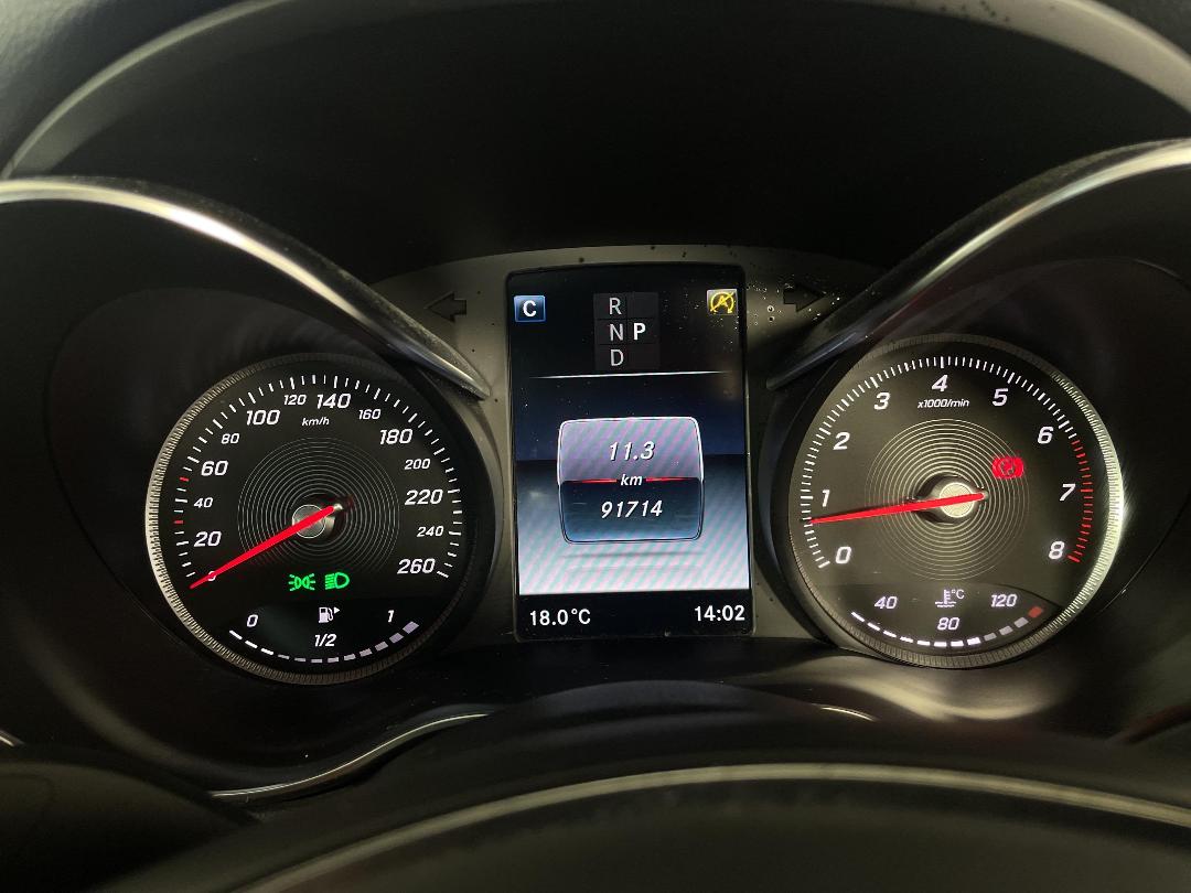 Photo '21' of Mercedes-Benz C-Class