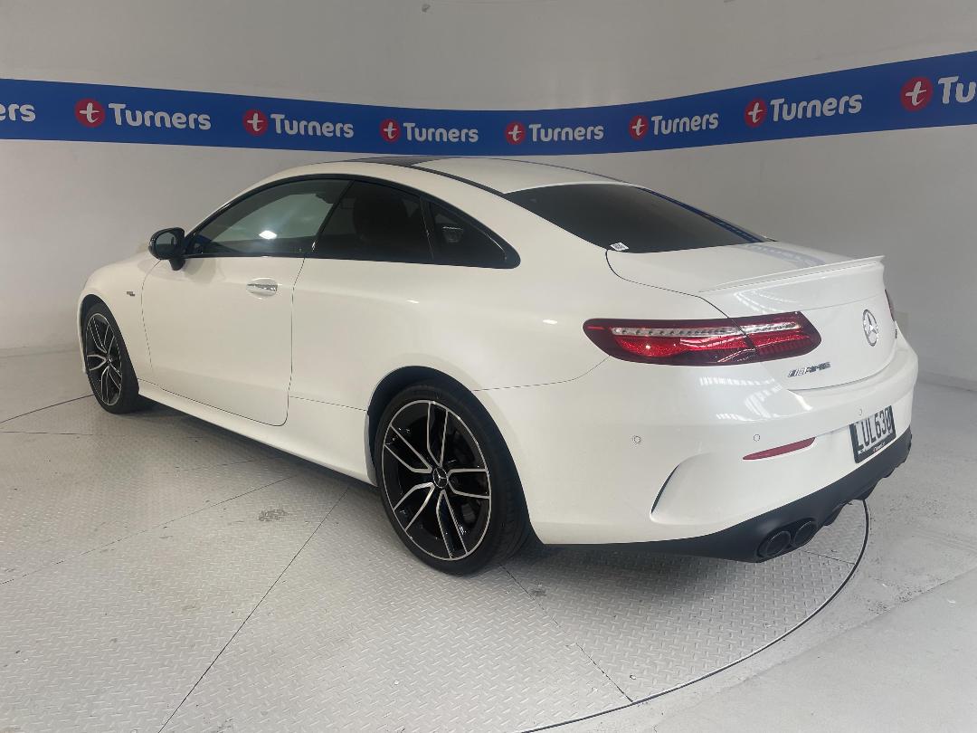 Photo '5' of Mercedes-Benz E-Class