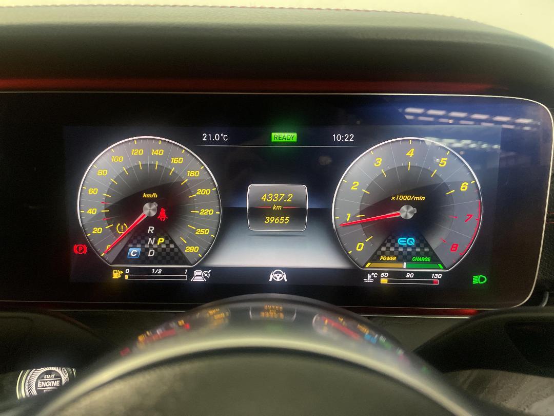 Photo '20' of Mercedes-Benz E-Class