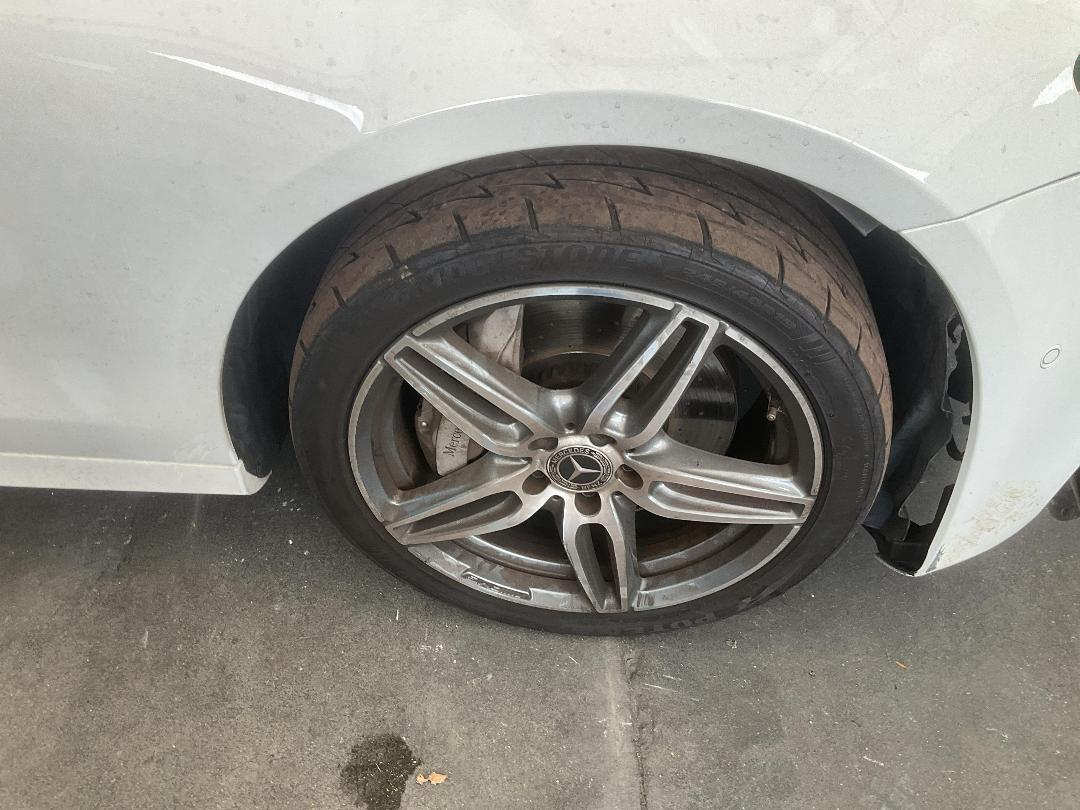 Photo '2' of Mercedes-Benz E350 E