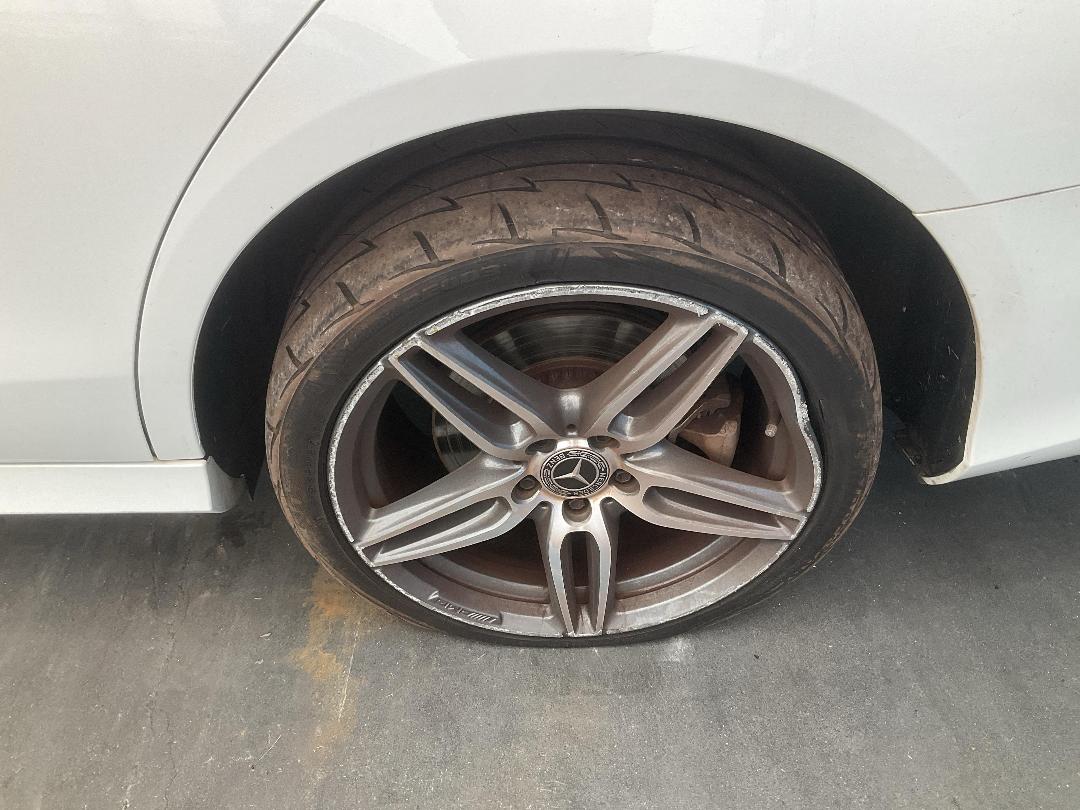 Photo '12' of Mercedes-Benz E350 E