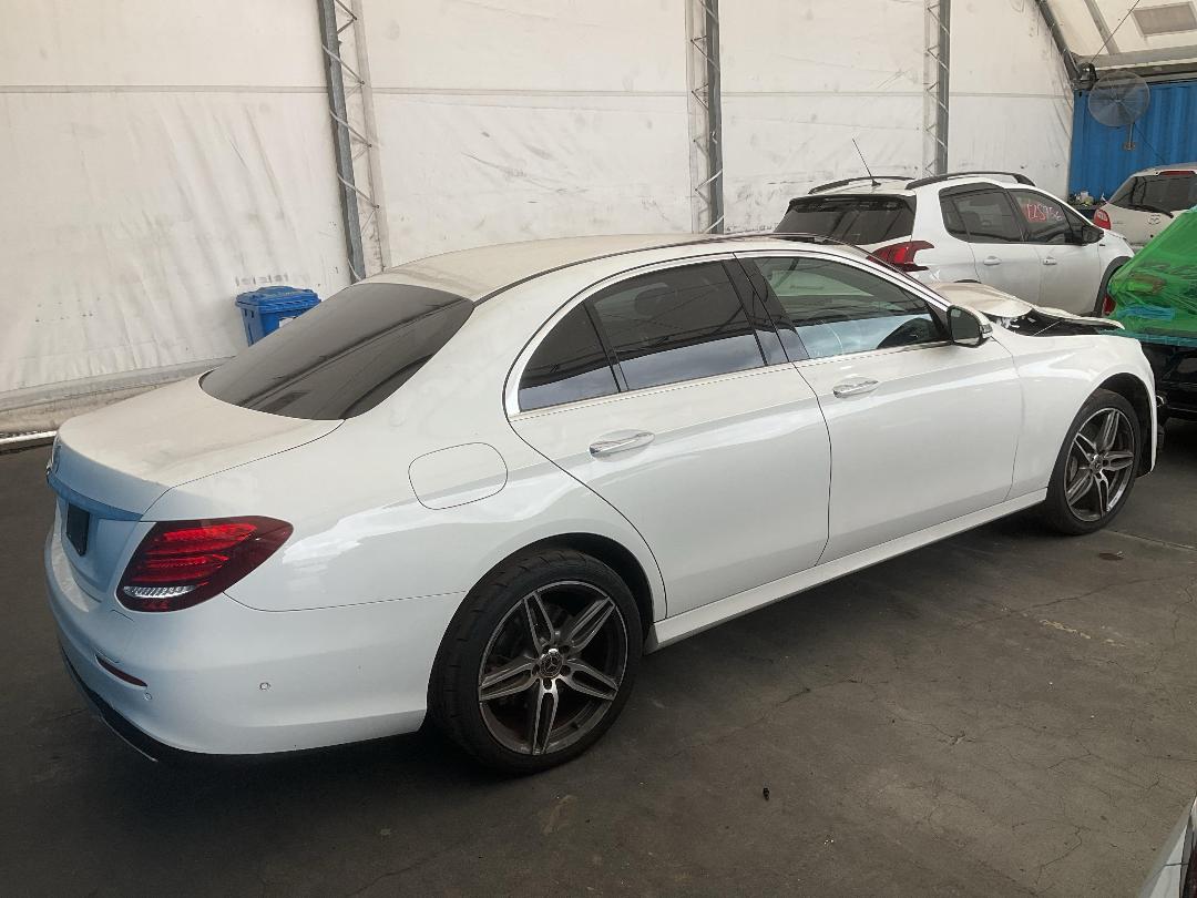 Photo '14' of Mercedes-Benz E350 E