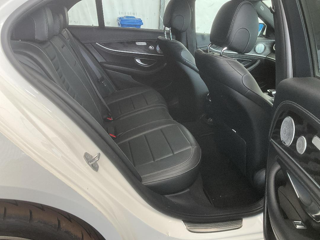 Photo '16' of Mercedes-Benz E350 E