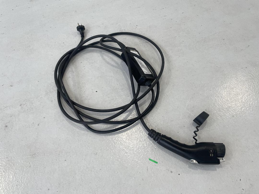 Photo '37' of Mercedes-Benz E350 Photo '37' of Mercedes-Benz E350