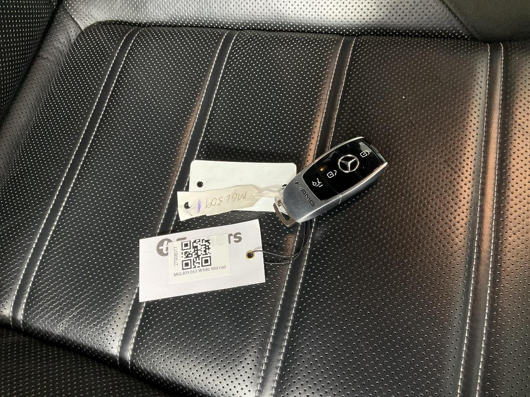 Photo '22' of Mercedes-Benz E63