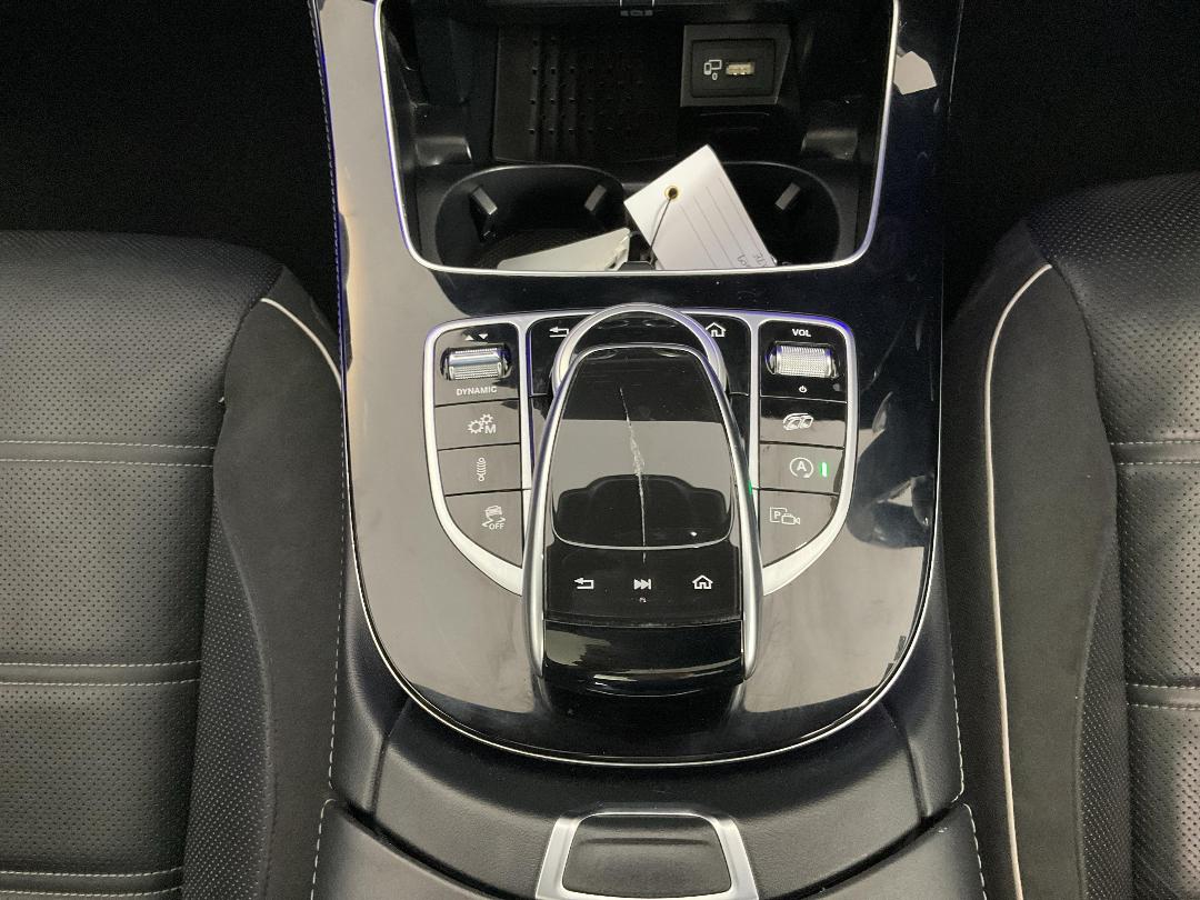 Photo '18' of Mercedes-Benz E63