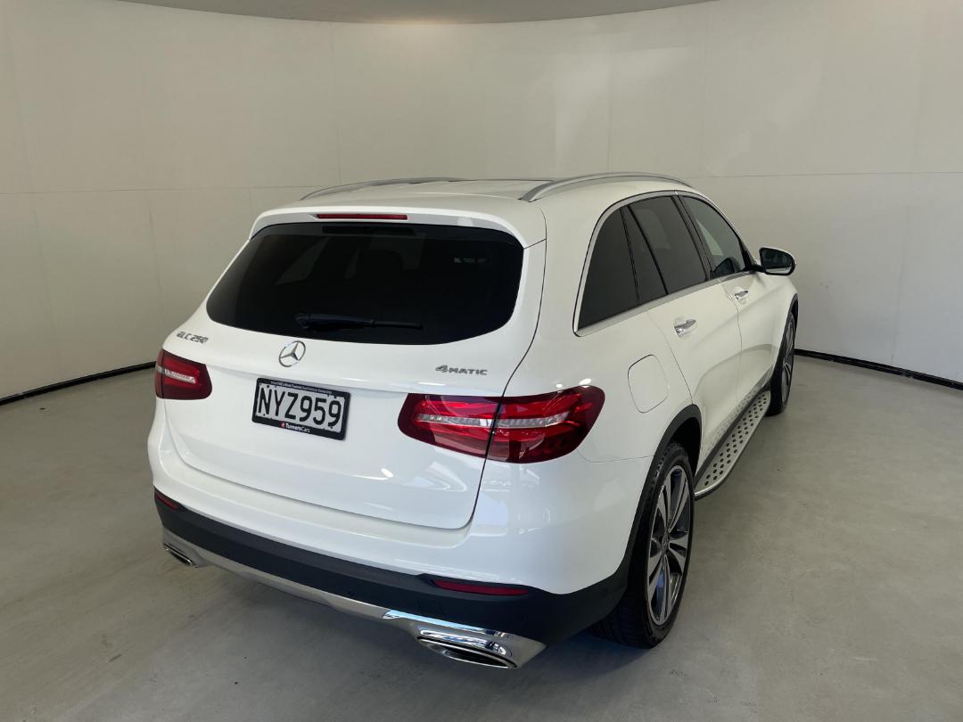 Used MercedesBenz GLC 250 2018 Manukau at Turners Cars 25553482