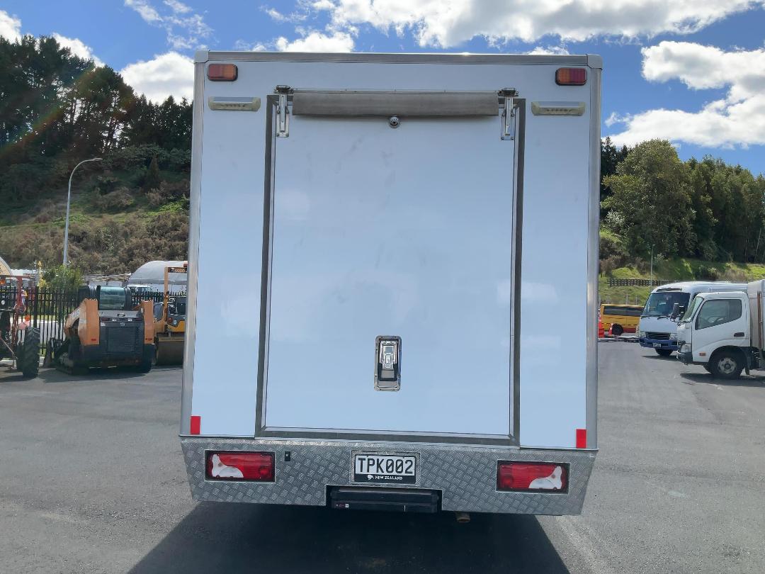 Photo '4' of Mercedes-Benz Sprinter 519 CC LWB 5.0T THL Motorhome