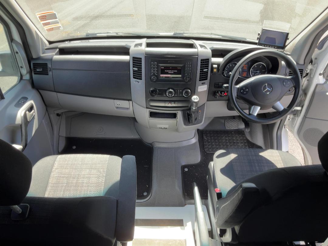 Photo '13' of Mercedes-Benz Sprinter 519 CC LWB 5.0T THL Motorhome