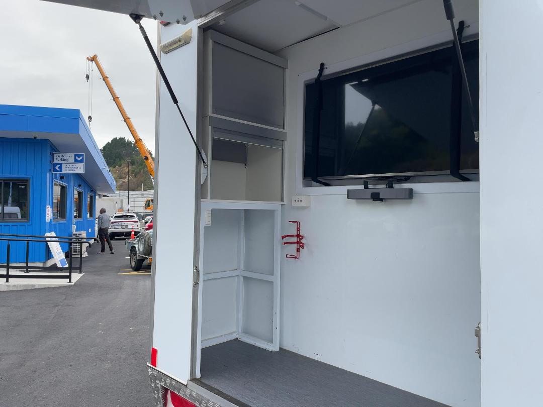 Photo '35' of Mercedes-Benz Sprinter 519 CC LWB 5.0T THL Motorhome