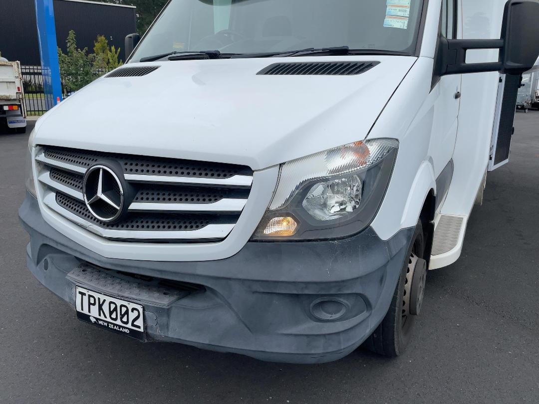 Photo '9' of Mercedes-Benz Sprinter 519 CC LWB 5.0T THL Motorhome