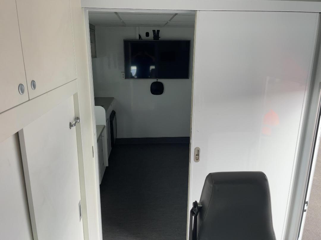 Photo '38' of Mercedes-Benz Sprinter 519 CC LWB 5.0T THL Motorhome