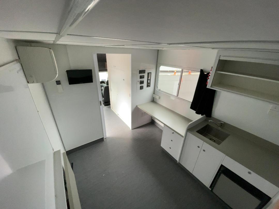 Photo '40' of Mercedes-Benz Sprinter 519 CC LWB 5.0T THL Motorhome