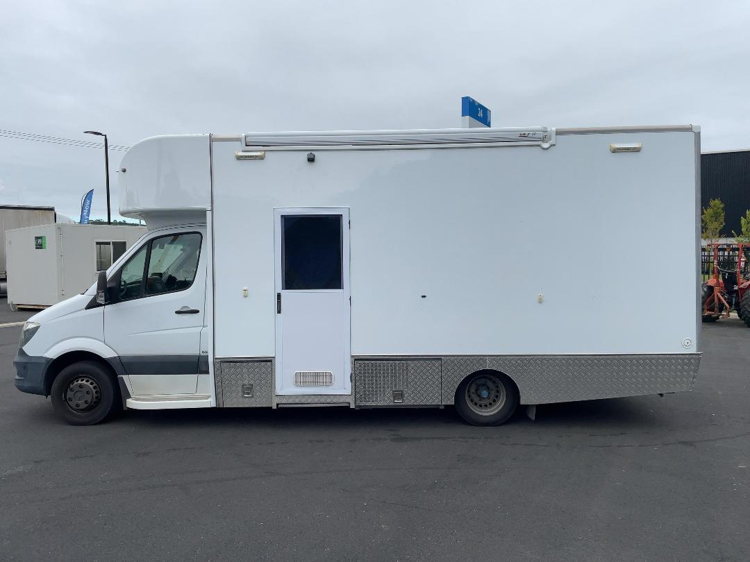 Photo '6' of Mercedes-Benz Sprinter 519 CC LWB 5.0T THL Motorhome