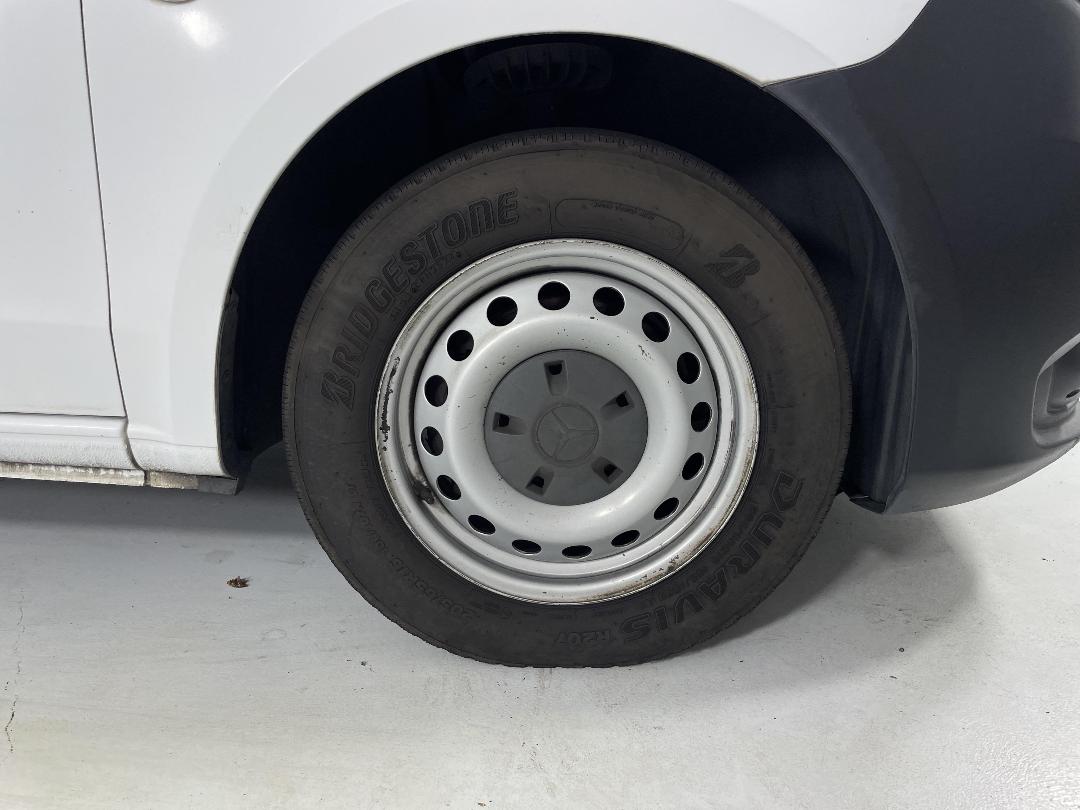 Photo '9' of Mercedes-Benz Vito Photo '9' of Mercedes-Benz Vito