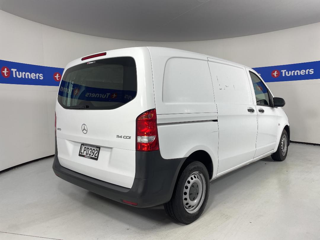 Photo '7' of Mercedes-Benz Vito Photo '7' of Mercedes-Benz Vito