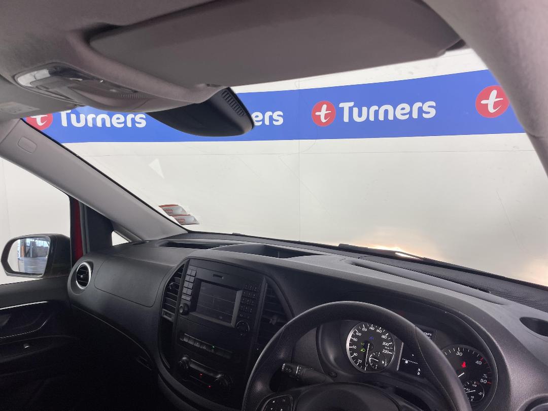 Photo '17' of Mercedes-Benz Vito