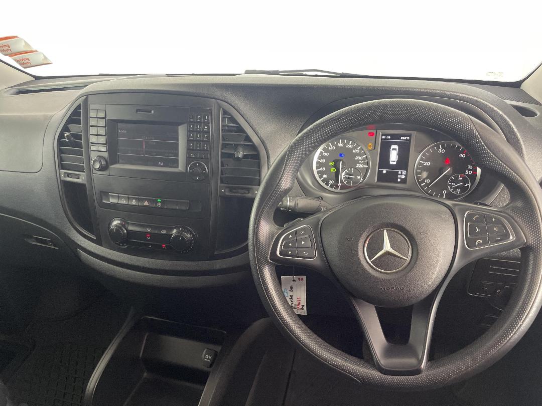 Photo '18' of Mercedes-Benz Vito