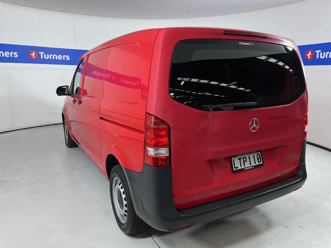 Photo '5' of Mercedes-Benz Vito Photo '5' of Mercedes-Benz Vito