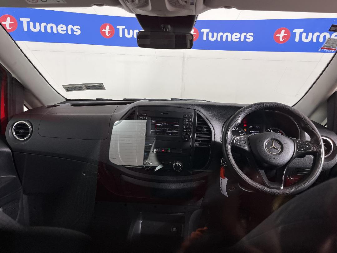 Photo '17' of Mercedes-Benz Vito Photo '17' of Mercedes-Benz Vito