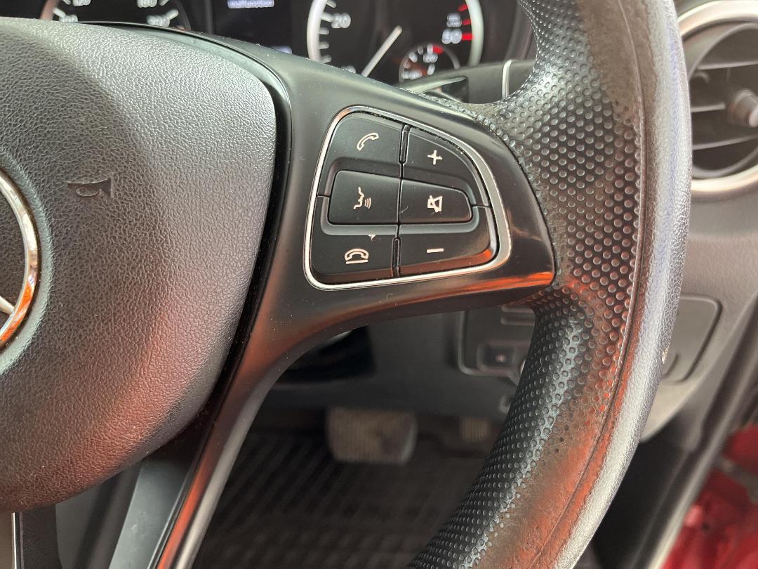 Photo '24' of Mercedes-Benz Vito Photo '24' of Mercedes-Benz Vito