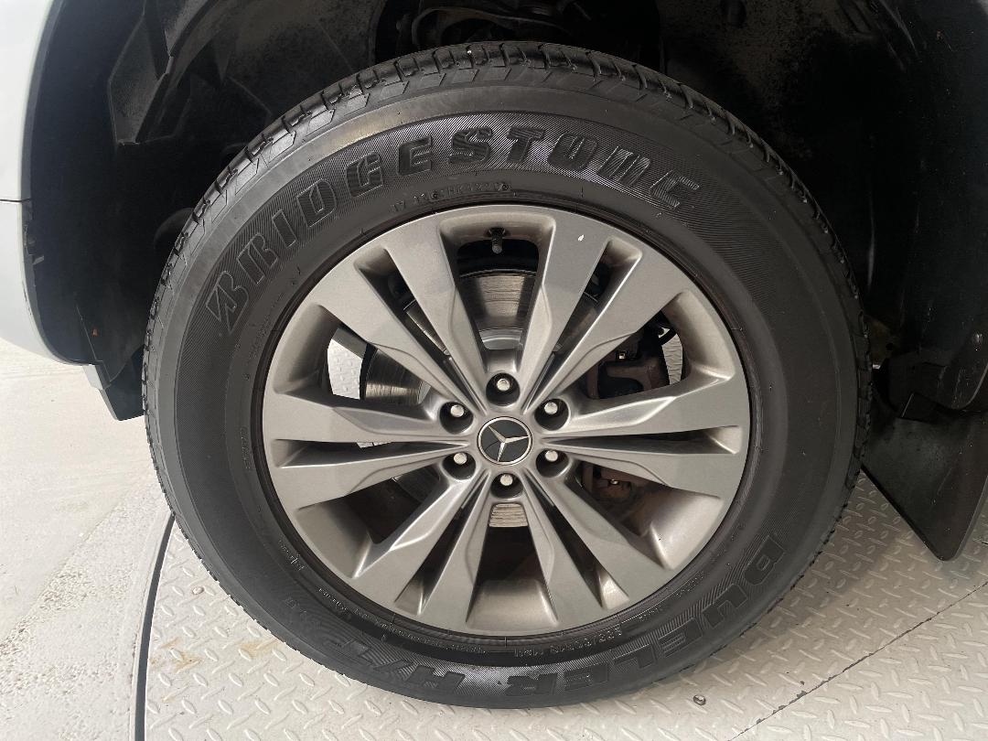 Photo '10' of Mercedes-Benz X-Class