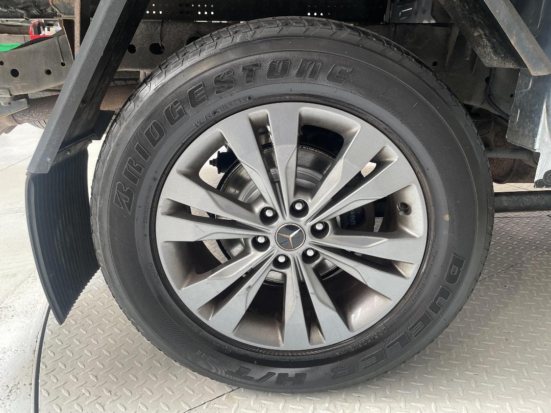 Photo '12' of Mercedes-Benz X-Class