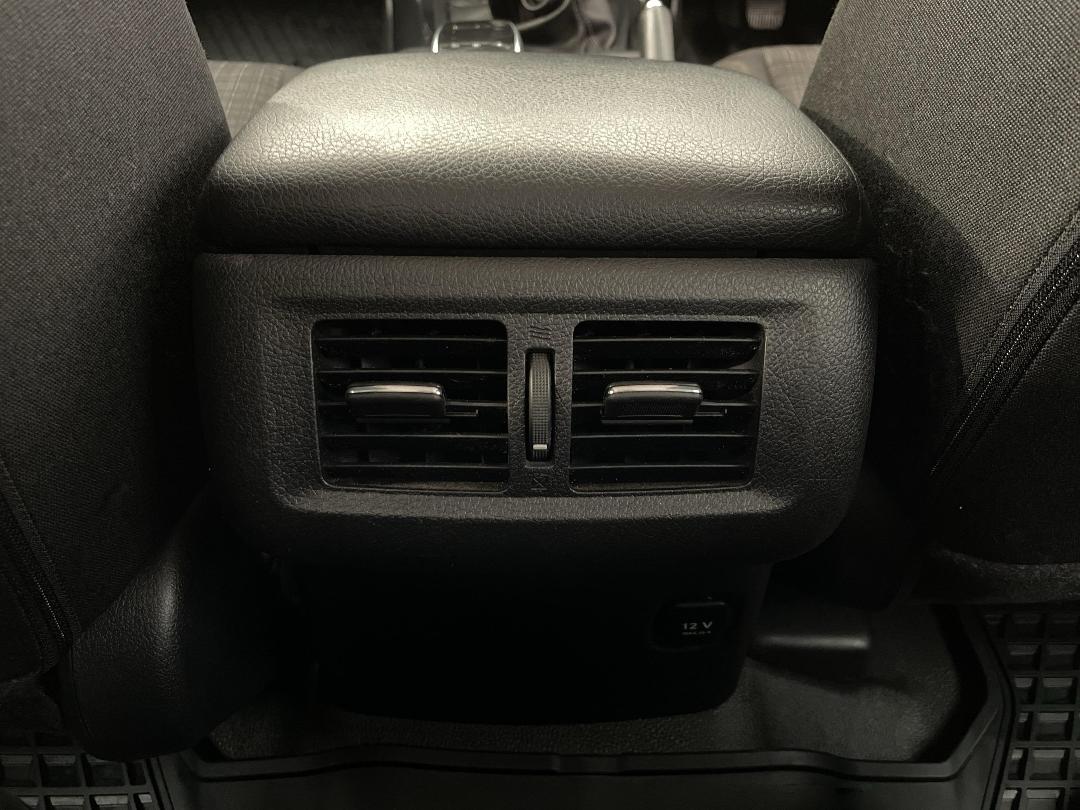 Photo '29' of Mercedes-Benz X-Class