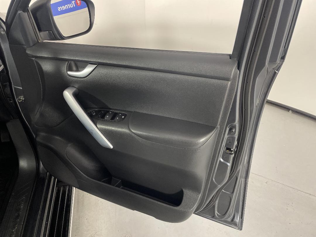 Photo '15' of Mercedes-Benz X-Class