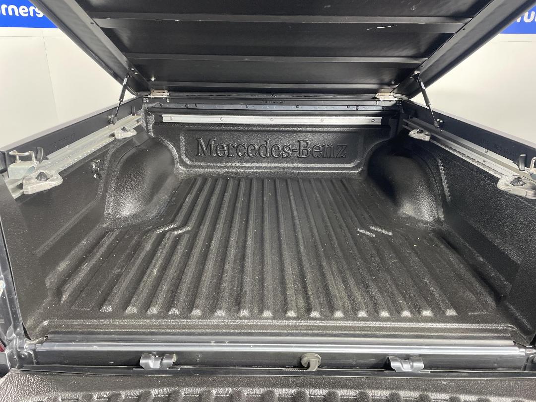 Photo '14' of Mercedes-Benz X-Class