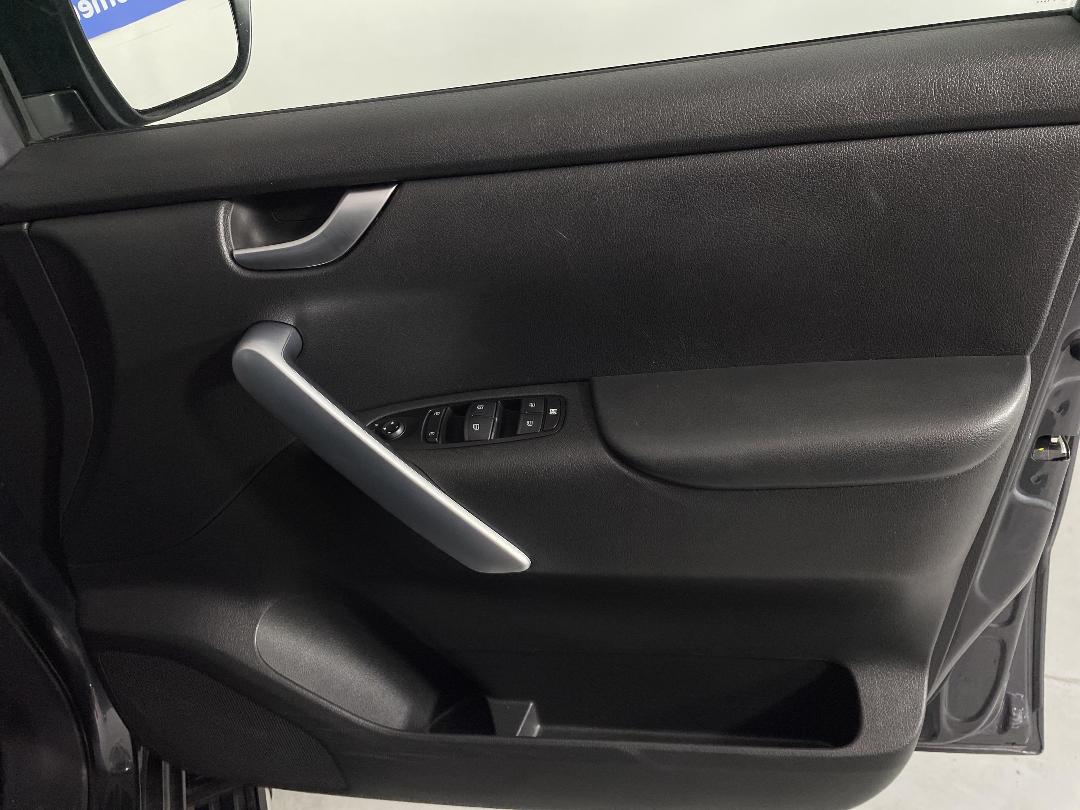 Photo '15' of Mercedes-Benz X-Class