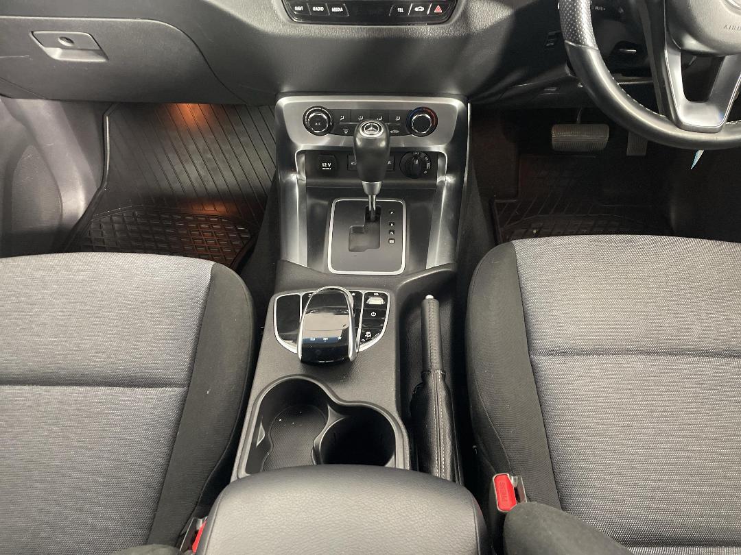 Photo '18' of Mercedes-Benz X-Class