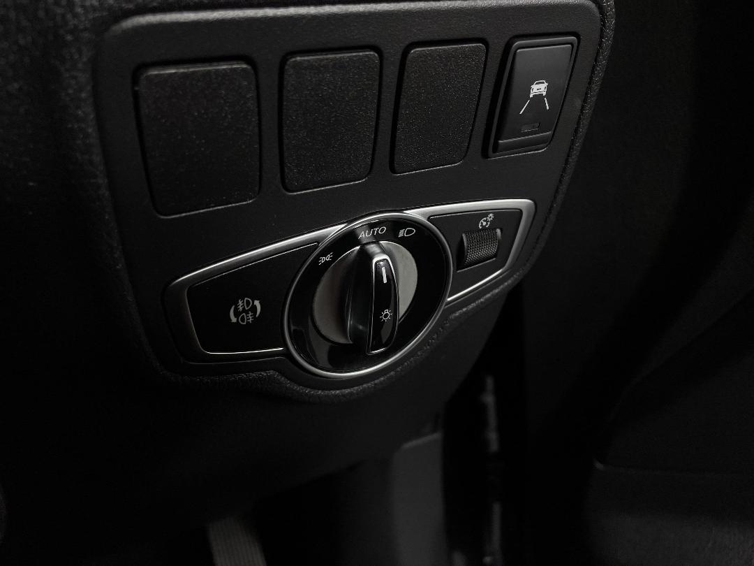 Photo '27' of Mercedes-Benz X-Class