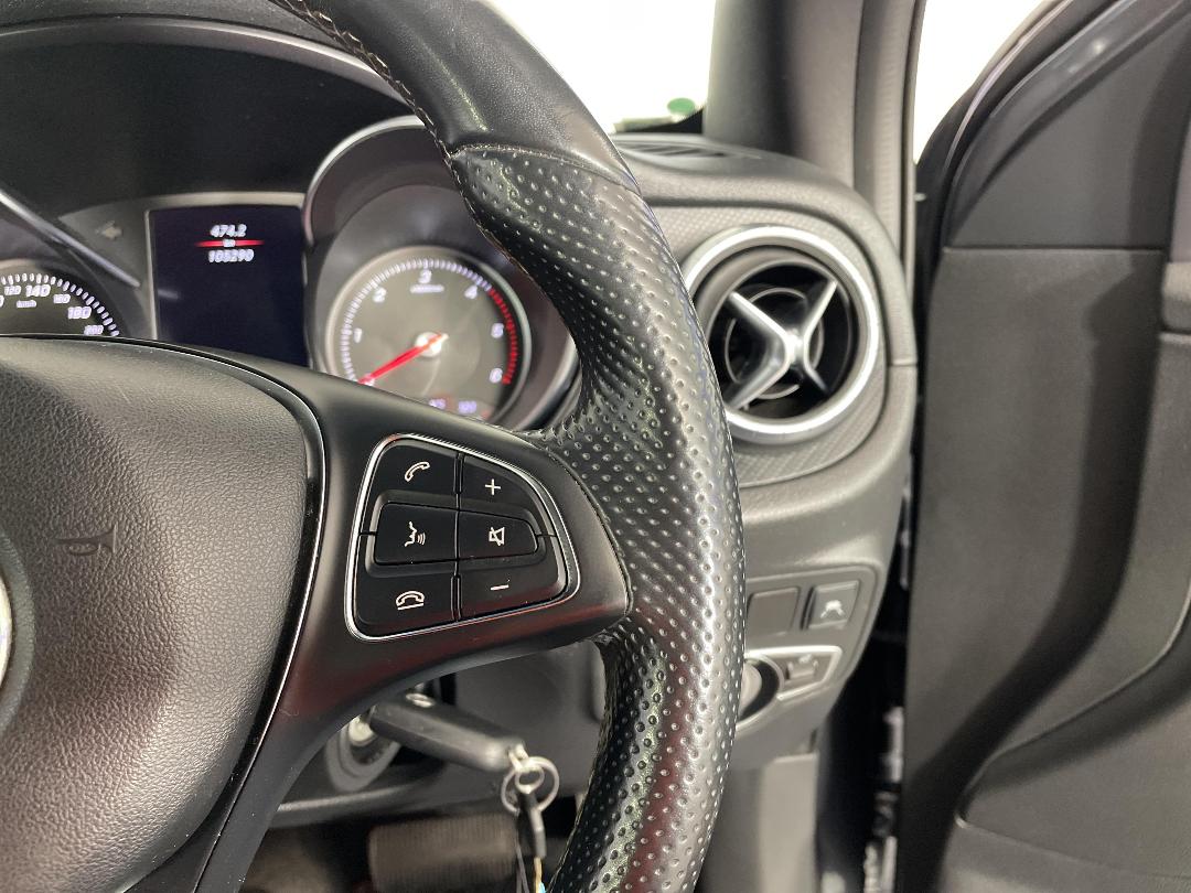 Photo '29' of Mercedes-Benz X-Class