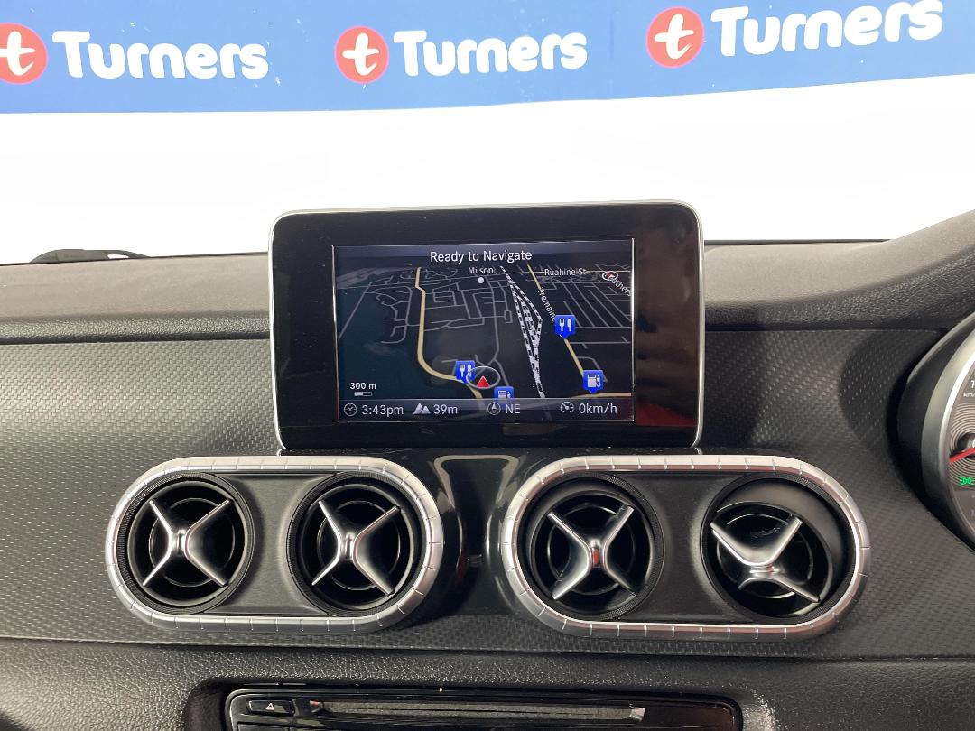 Photo '32' of Mercedes-Benz X-Class