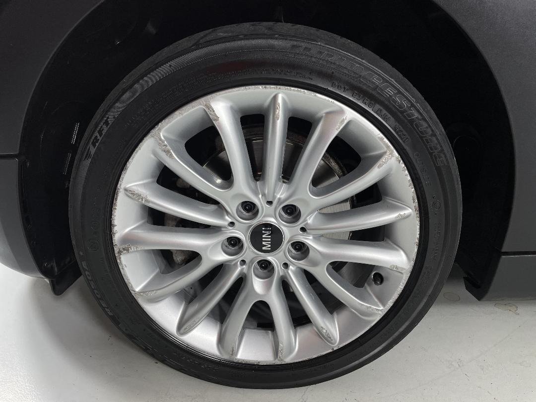 Photo '10' of Mini Clubman Photo '10' of Mini Clubman