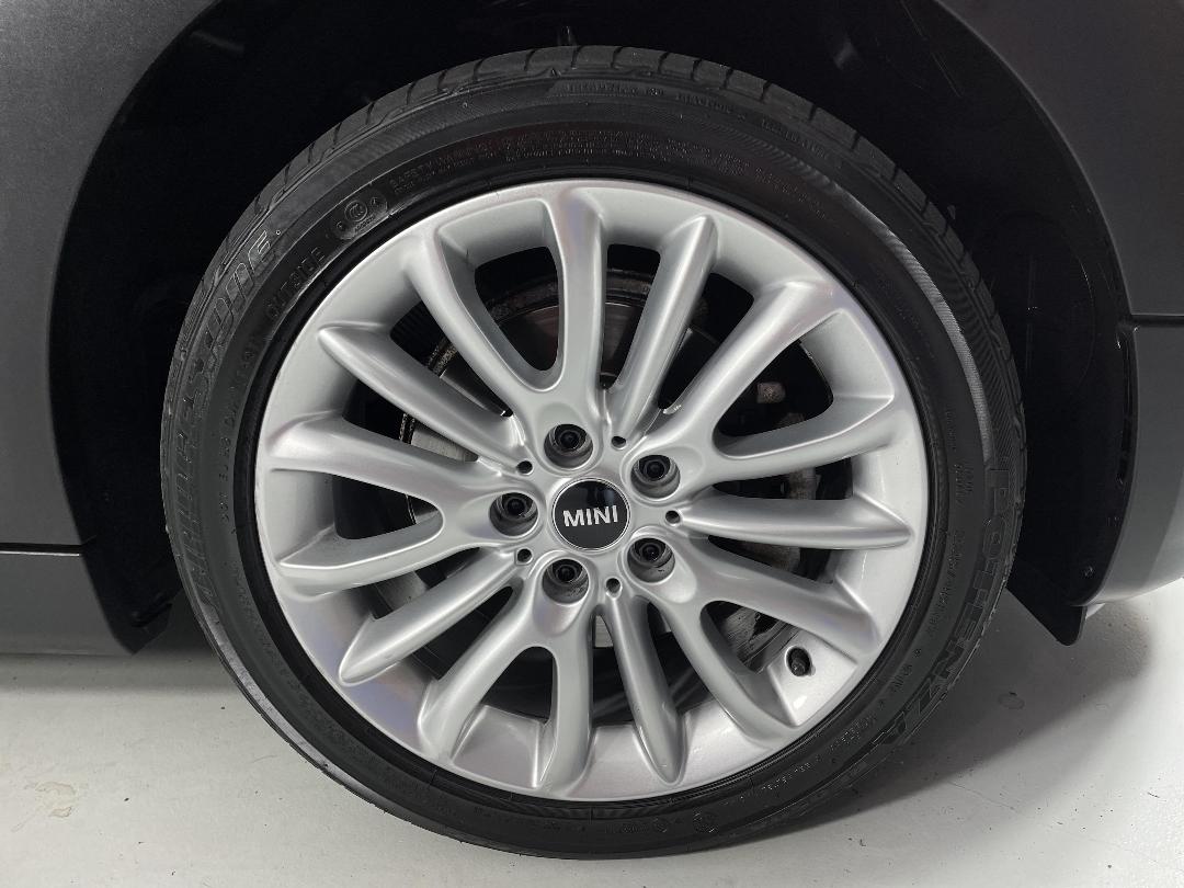 Photo '9' of Mini Clubman Photo '9' of Mini Clubman