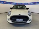 Thumbnail '2' of Mini Hatch