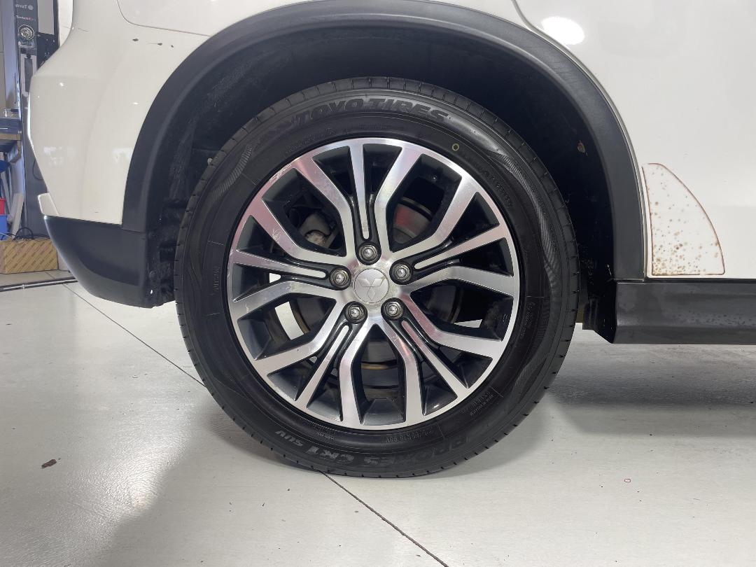 Photo '12' of Mitsubishi ASX