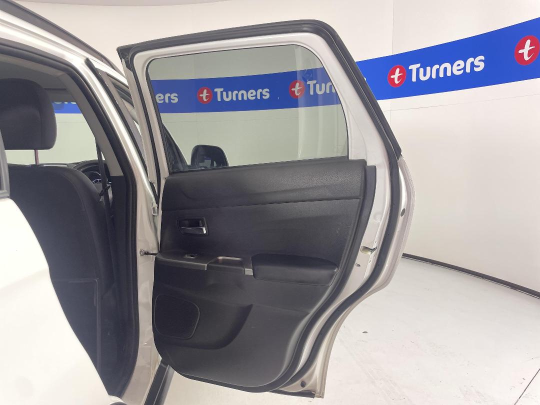 Photo '19' of Mitsubishi ASX