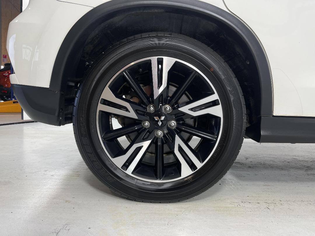 Photo '12' of Mitsubishi ASX Photo '12' of Mitsubishi ASX