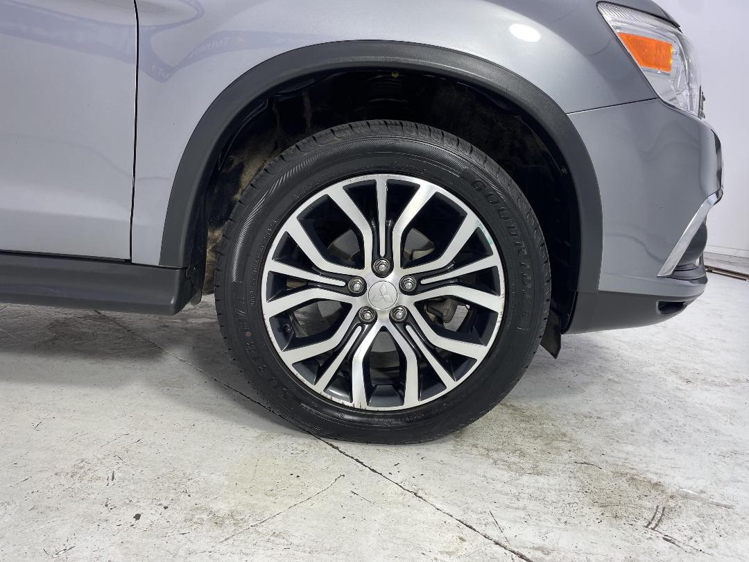 Photo '9' of Mitsubishi ASX