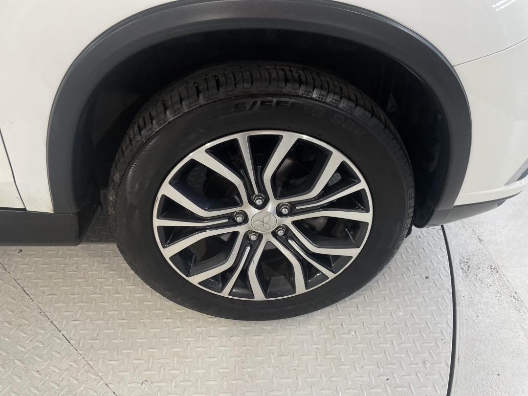 Photo '9' of Mitsubishi ASX