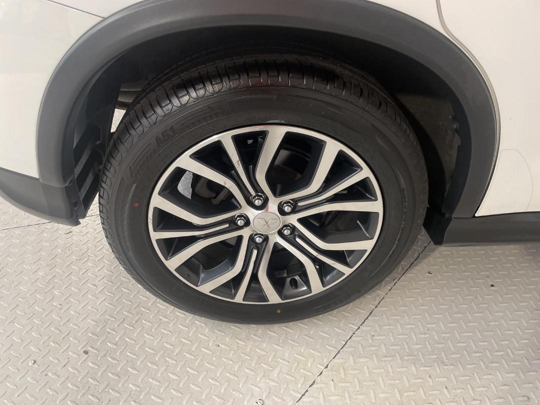 Photo '12' of Mitsubishi ASX