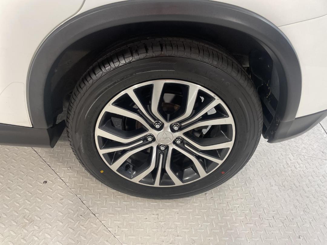 Photo '11' of Mitsubishi ASX