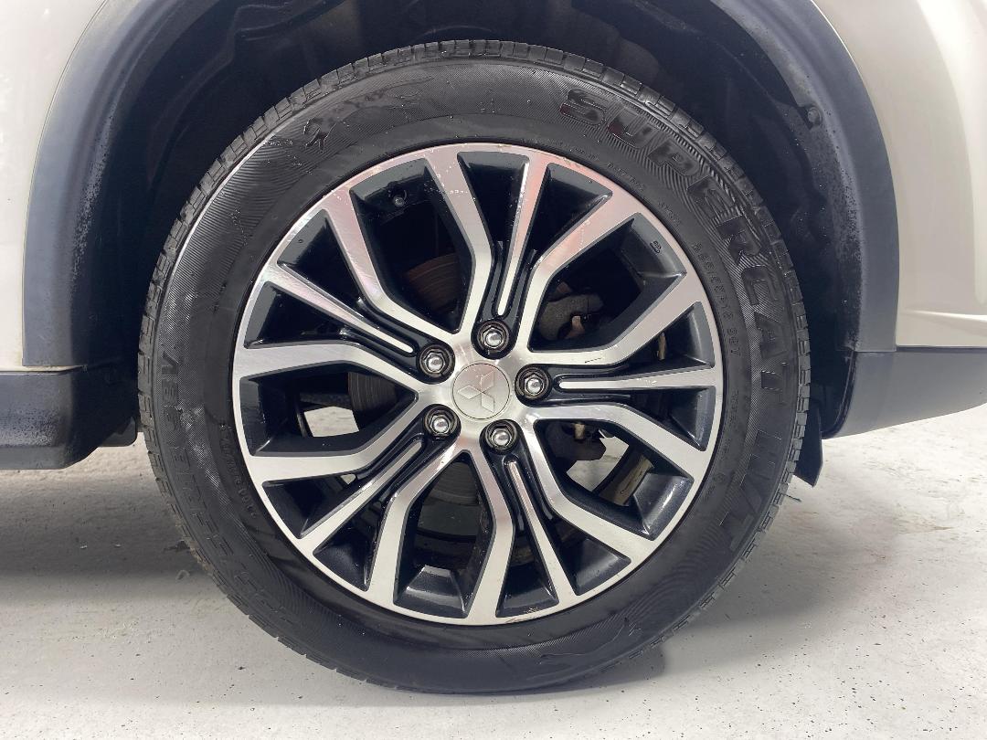 Photo '9' of Mitsubishi ASX